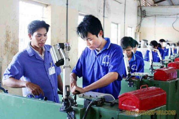 Trung tâm giới thiệu việc làm Bình Dương uy tín, chất lượng