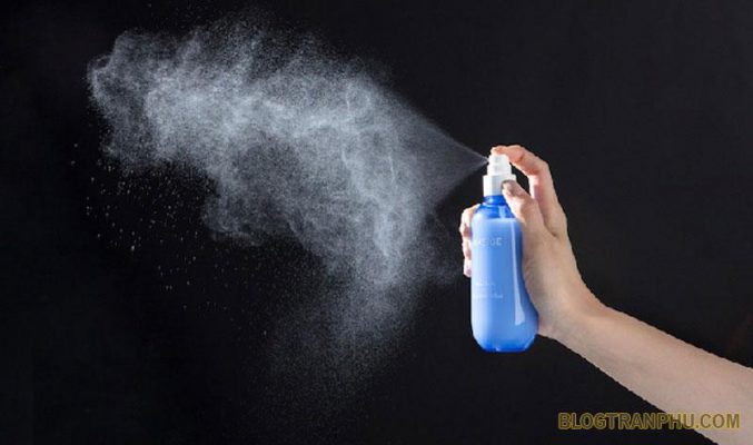 Hướng dẫn cách chọn xịt khoáng cho da nhạy cảm giúp nàng