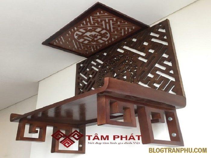 Bàn thờ treo tường Tâm Phát làm bằng gỗ cao cấp