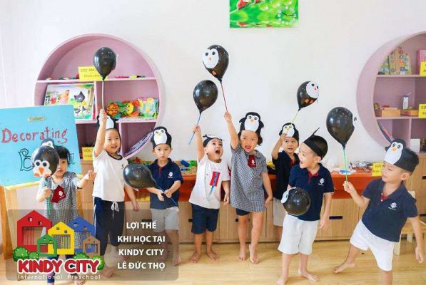 BUỔI SÁNG RỘN RÃ TIẾNG CƯỜI Ở KINDY CITY LÊ ĐỨC THỌ