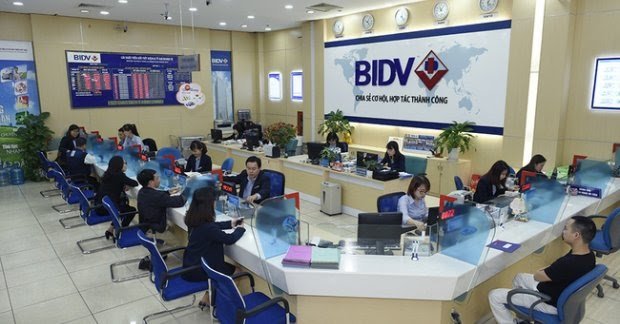 Top 5 ngân hàng hỗ trợ vay tín chấp lãi suất thấp nhất bạn không nên bỏ qua