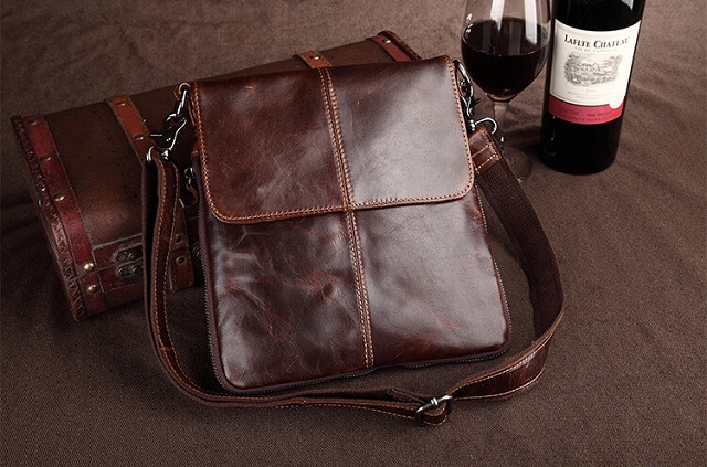 Tips chọn túi xách da nam phù hợp với dáng người