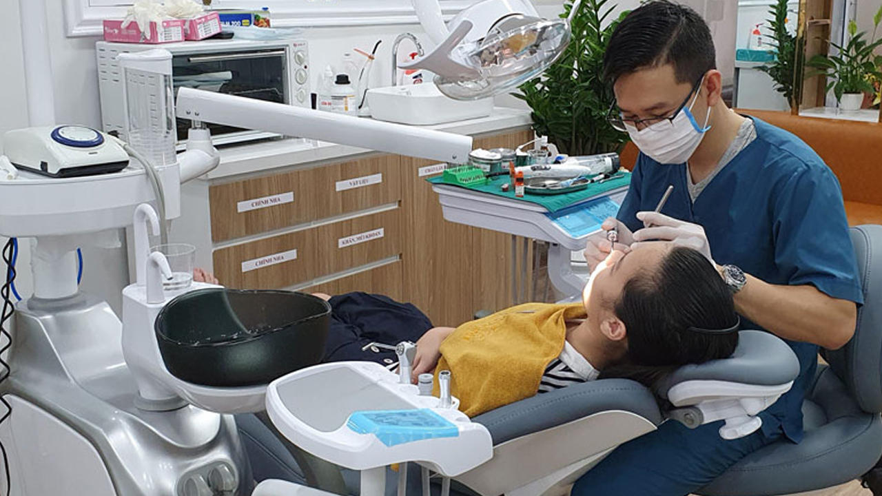 TỔNG HỢP 11 NHA KHOA ĐIỀU TRỊ CƯỜI HỞ LỢI TỐT NHẤT TPHCM