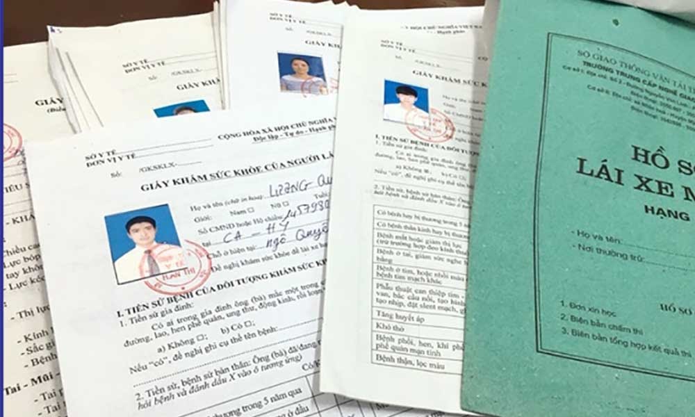 Đăng ký học bằng lái xe ô tô B1 uy tín tại Hoclaixe12h.com