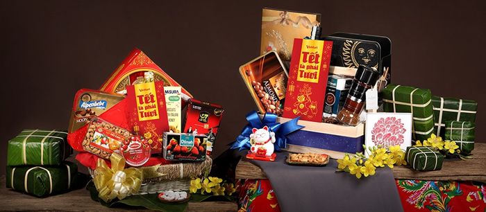 Gợi ý mua quà tặng nhân viên ý nghĩa cho dịp tết 2022