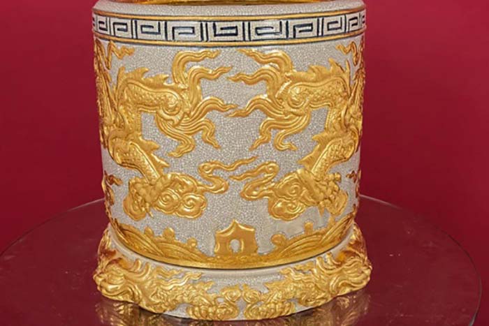 Bàn thờ gia tiên gồm những gì? Vị trí của bàn thờ gia tiên 