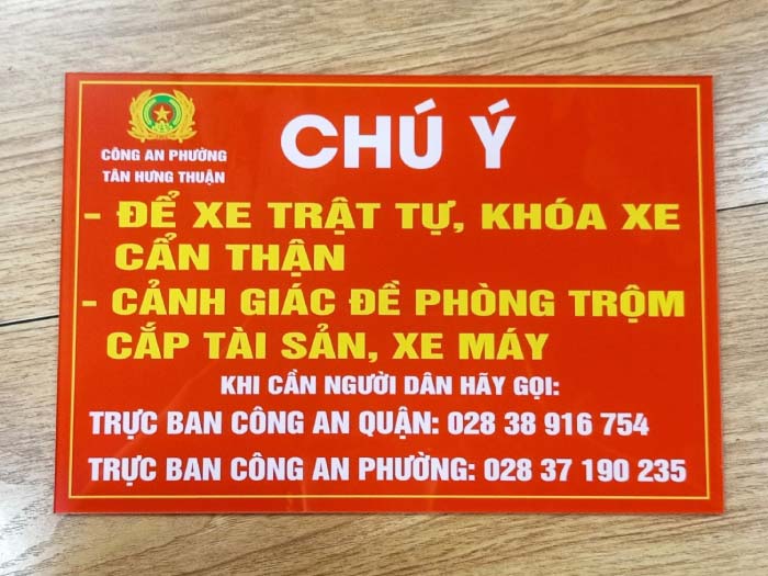 TOP 05 xưởng in UV trên Mica LẤY NHANH - GIÁ RẺ tại TP.HCM