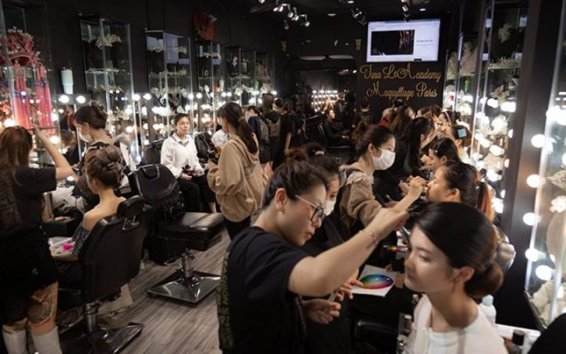 TOP 5 khóa học trang điểm cá nhân chất lượng nhất 2024